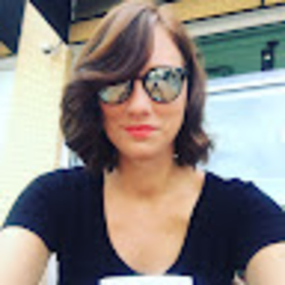 Meet your Posher, Lindsay - Picture 1 of 1